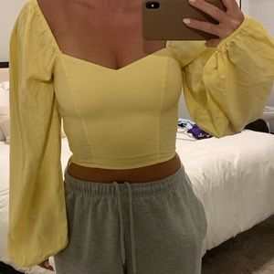 SWEETHEART PUFFED SLEEVE BLOUSE SIZE SMALL